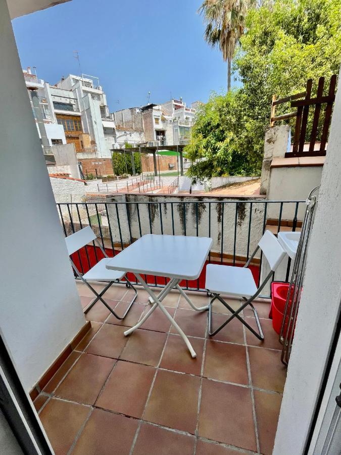 Sant Pau Beach Home With Terrace Ситжес Екстериор снимка